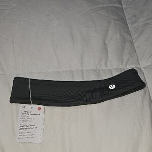 Lululemon NWTS Luxtreme Training Headband!! Palm Deco! PLMD!!